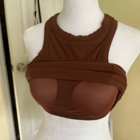 NWT size 6 lululemon racerback tank sports bra - Picture 7 of 7